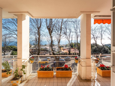 Quadrilocale in Via Francesco Petrarca 31, Napoli (NA)