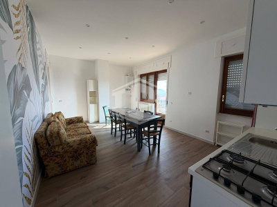 Intera palazzina in Via Napoli 11, Roccamonfina (CE)