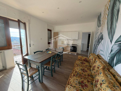 Intera palazzina in Via Napoli 11, Roccamonfina (CE)