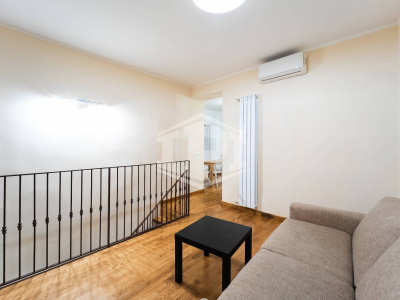 Ampio Bilocale in Piazza Portanova 11, Napoli (NA)