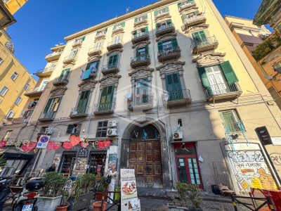Ampio Bilocale in Piazza Portanova 11, Napoli (NA)