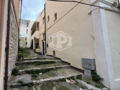 Quadrilocale su più livelli in Via Nazario Sauro 4, Gaeta Medievale (LT)