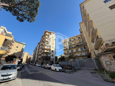 Quadrilocale con terrazzo, Via Michelangelo da Caravaggio 73