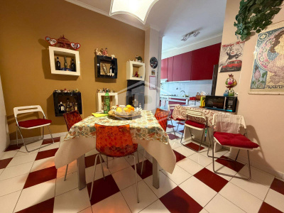 Quadrilocale con terrazzo, Via Michelangelo da Caravaggio 73