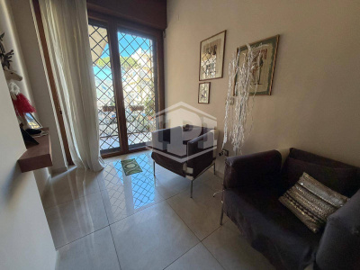 Quadrilocale con terrazzo, Via Michelangelo da Caravaggio 73