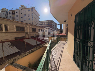 Trilocale in Via Filippo Illuminato 26, Napoli (NA)