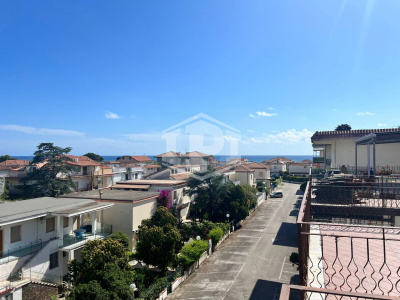 5 vani con terrazzo in parco in Ascea Marina, Cilento (SA)