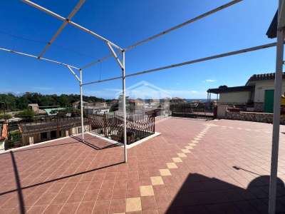 5 vani con terrazzo in parco in Ascea Marina, Cilento (SA)