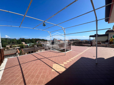 5 vani con terrazzo in parco in Ascea Marina, Cilento (SA)