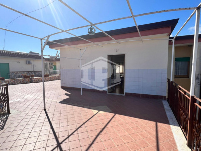 5 vani con terrazzo in parco in Ascea Marina, Cilento (SA)