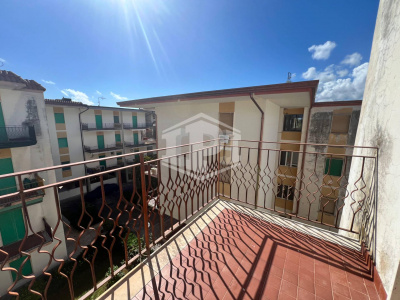 5 vani con terrazzo in parco in Ascea Marina, Cilento (SA)