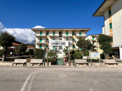 5 vani con terrazzo in parco in Ascea Marina, Cilento (SA)