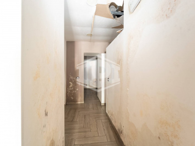 Locale in Piazza Santa Maria della Fede 7, Napoli (NA)