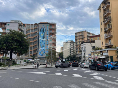 Ampio locale in Piazza Muzii 11, Napoli (NA)