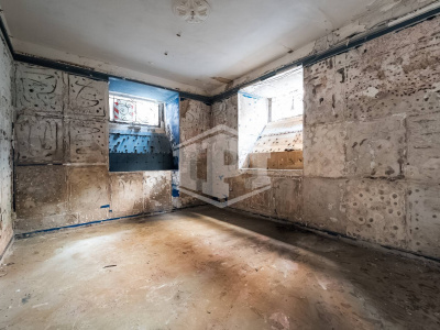 Bilocale in Via A. Falcone 88, Napoli (NA)