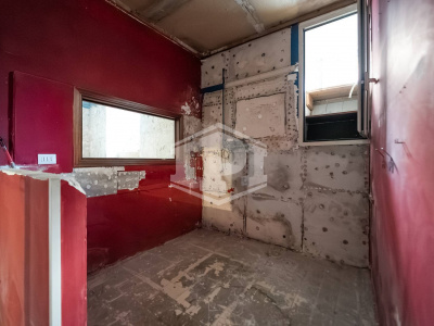 Bilocale in Via A. Falcone 88, Napoli (NA)