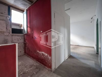 Bilocale in Via A. Falcone 88, Napoli (NA)