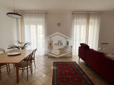 Locazione uso transitorio in Via M. Kerbaker 89, Napoli (NA)