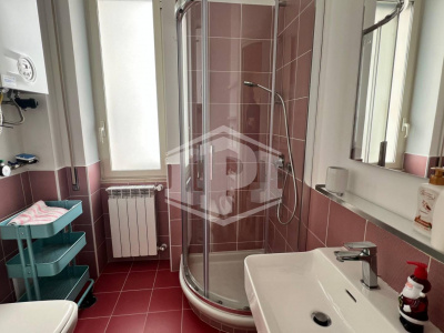 Locazione uso transitorio in Via M. Kerbaker 89, Napoli (NA)