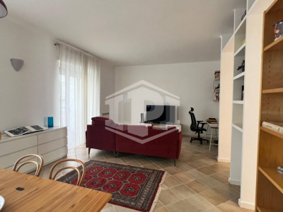 Locazione uso transitorio in Via M. Kerbaker 89, Napoli (NA)