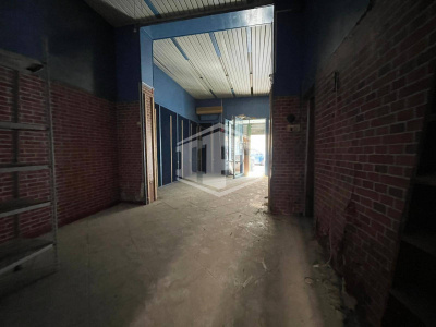 Locale in Via G. Giusso 35, Napoli (NA)