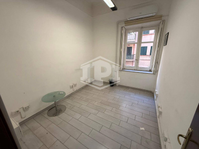 Ufficio in Via N. A. Porpora 19, Napoli (NA)