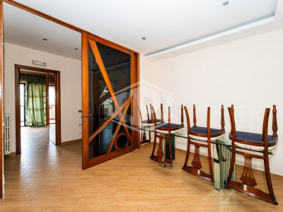 5 vani in Via Nicola Nicolini 68, Napoli (NA)