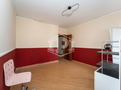 5 vani in Via Nicola Nicolini 68, Napoli (NA)