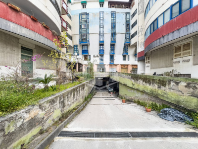 5 vani in Via Nicola Nicolini 68, Napoli (NA)