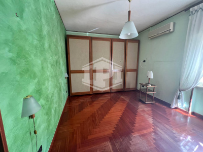 Trilocale in Via G. Testa 13, Napoli (NA)