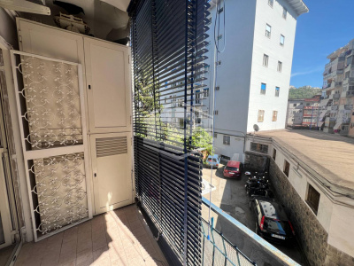 Trilocale in Via G. Testa 13, Napoli (NA)