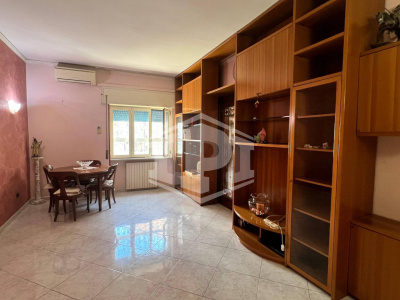 Trilocale in Via G. Testa 13, Napoli (NA)