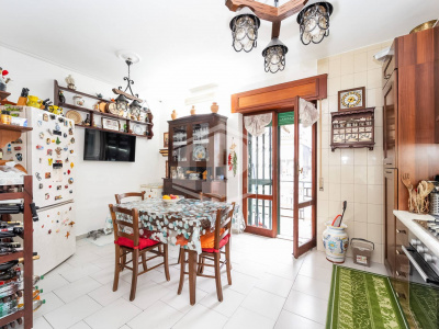 Quadrilocale in Corso Italia 318, Quarto (NA)