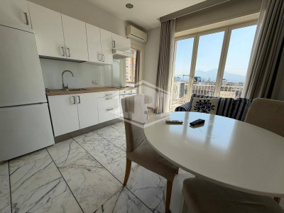 Bifocale uso transitorio in Via San Giacomo 32, Napoli (NA)