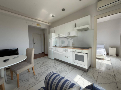 Bifocale uso transitorio in Via San Giacomo 32, Napoli (NA)