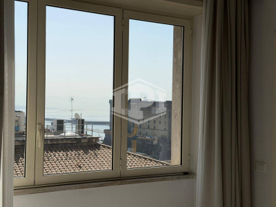 Bifocale uso transitorio in Via San Giacomo 32, Napoli (NA)