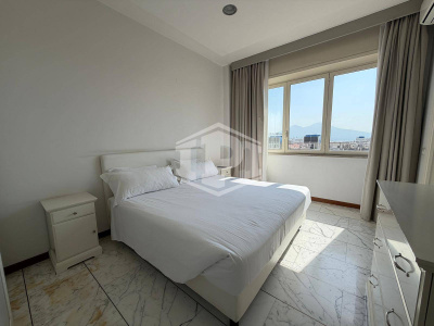 Bifocale uso transitorio in Via San Giacomo 32, Napoli (NA)