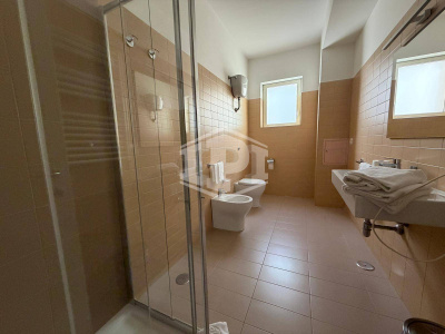 Bilocale uso transitorio in Via San Giacomo 32, Napoli  (NA)