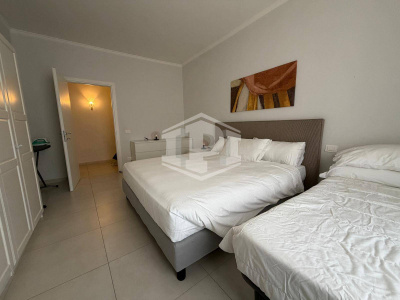 Bilocale uso transitorio in Via San Giacomo 32, Napoli  (NA)