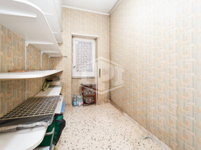 5 vani in Viale Augusto 9, Napoli (NA)