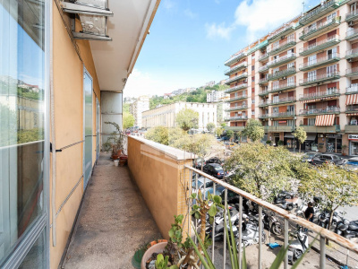 5 vani in Viale Augusto 9, Napoli (NA)