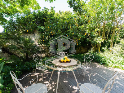 Bilocale in Villa in Via Marechiaro, Napoli (NA)