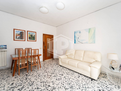 Trilocale in Via Domenico Fontana 150, Napoli (NA)