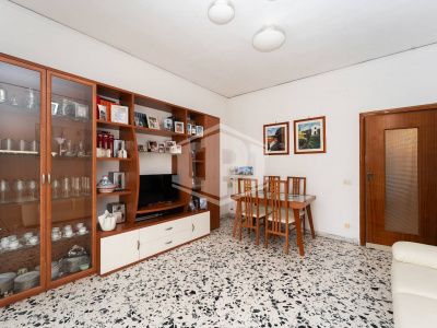 Trilocale in Via Domenico Fontana 150, Napoli (NA)