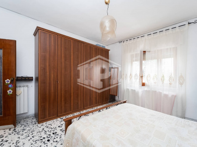 Trilocale in Via Domenico Fontana 150, Napoli (NA)