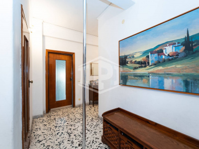 Trilocale in Via Domenico Fontana 150, Napoli (NA)