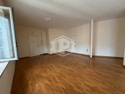 Trilocale in Via Dell'Epomeo, Napoli (NA)
