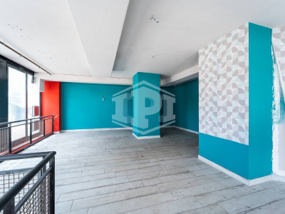 Ampio Locale in Centro Direzionale Napoli, Isola F12, Napoli (NA)
