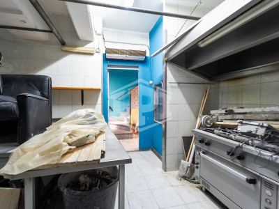 Ampio Locale in Centro Direzionale Napoli, Isola F12, Napoli (NA)