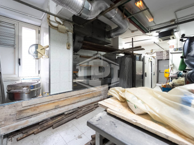 Ampio Locale in Centro Direzionale Napoli, Isola F12, Napoli (NA)